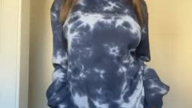 Showing of[f] my tan lines to all my daddies who like xs girls :) [OC]