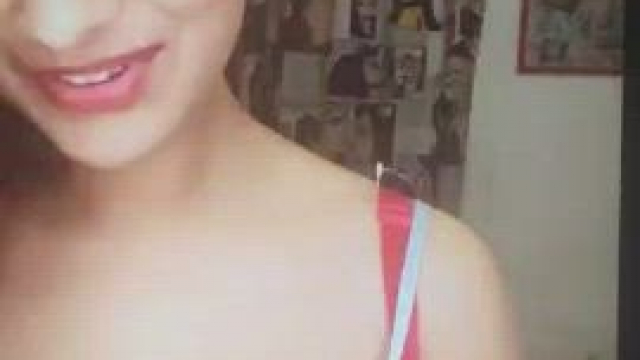 Anv3shi, full clip in red gif.will you Fuck her or leave her