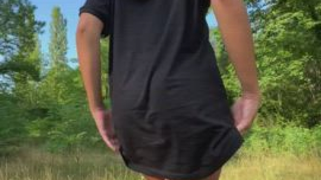 Tiny waist always makes ass appear bigger than they are