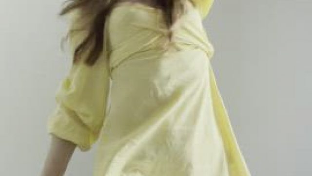 just wanted to give the opportunity to look under my skirt