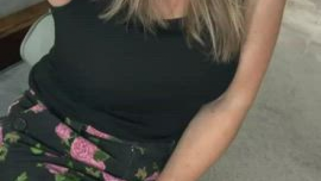 Mommy’s going commando today.