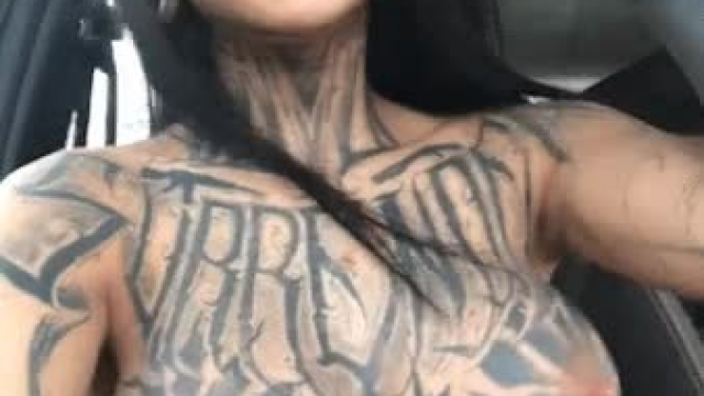 alt asian loves going to the grocerys naked