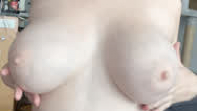 Pleasant fact: if you pinch my nipples hard enough I’ll cum