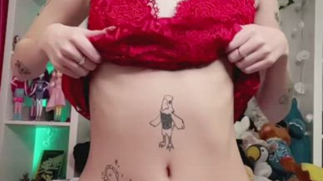 for any small boobie lovers :3