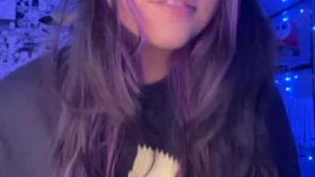 Are Latina goths your type?