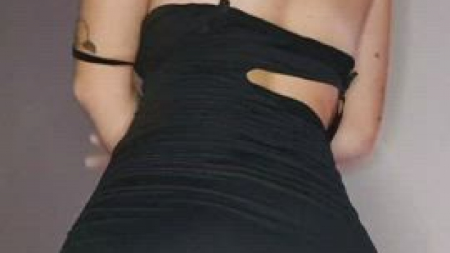 I want to see how you will have fun with my pink nipples