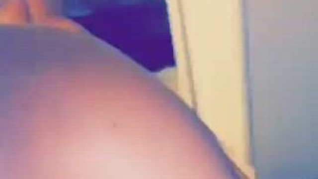 arrow up if u want me to ride u