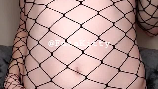 ASMR: rubbing my soft body and kitty collar jiggles.