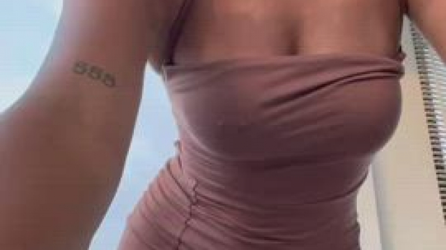 Could never wear panties with a dress this tight