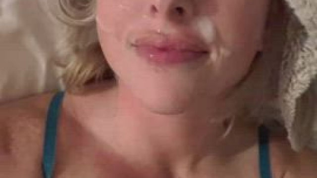 His little cum chick needs a kiss