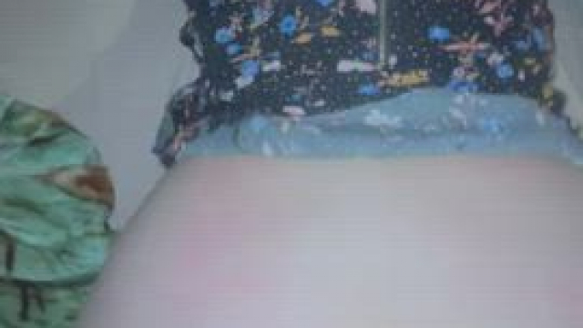 Feel how soft this Hotwife ass is and she cummed all over my cock