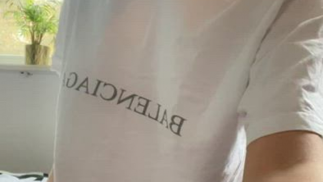 Hey to the 5 guys who will see this