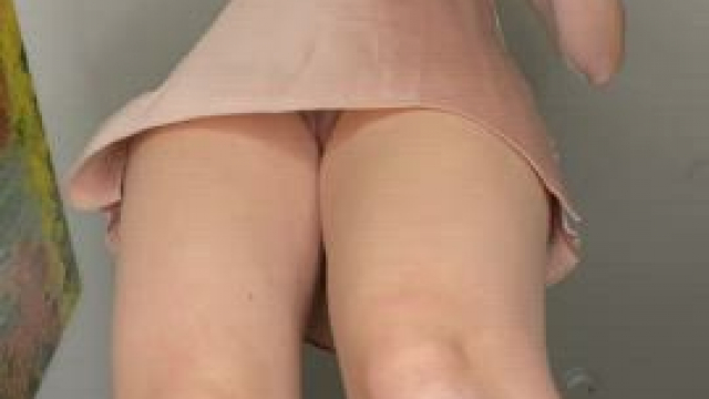 Moments before I sit on your face