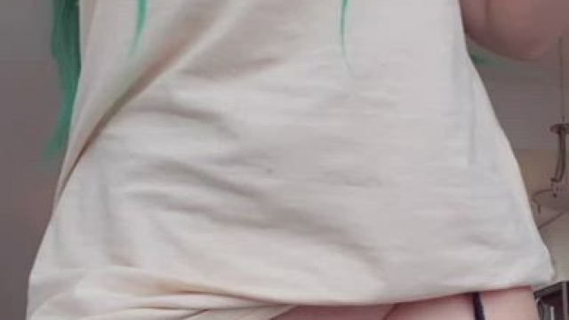 Would you fuck a green haired goth girl?