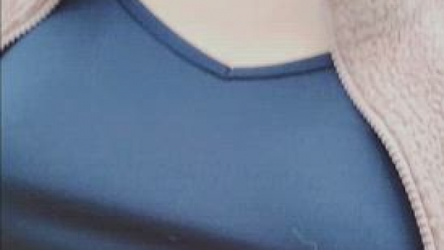 Tits out on the trail... Happy Earth Day! [GIF]