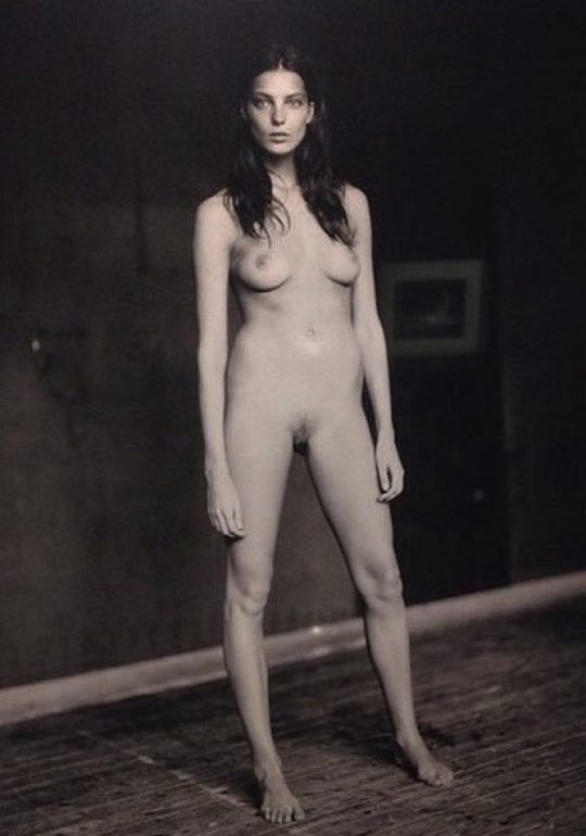 Daria Werbowy by Paolo Roversi.