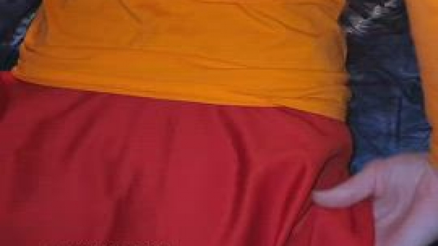 I'm a PAWG in a skirt (: