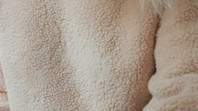 I got cold so I could show you my tits now can you warm me up please