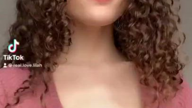 Beauty Huge Tits Brunette Glasses