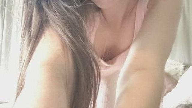 Would you date a girl as short as 4ft11?