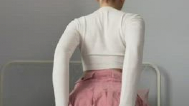 I like to be without panties:)