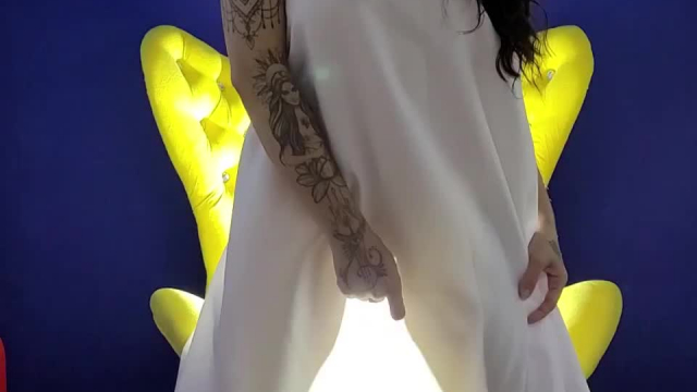 Playing with lights, tranparency and no panties