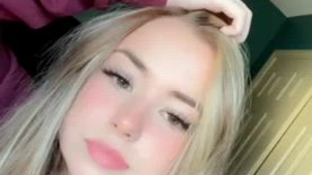 Sending a masturbating video to every guy that upvotes ?? snap : emmabxzx