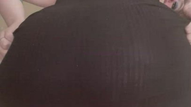 wanna bang in the restaurant bathroom?