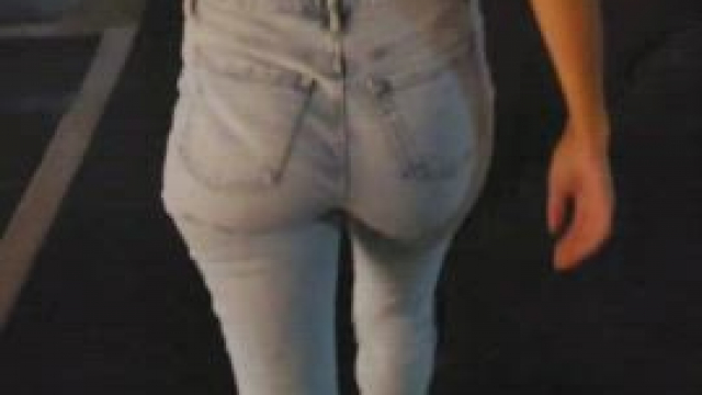 Ever see that Hotwife/MILF leaving the bar and wonder what she will be doing lat