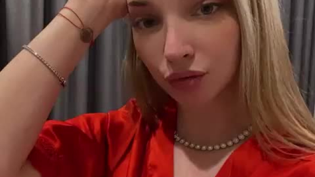 I’d look like this every single day if I was your petite Girlfriend :)