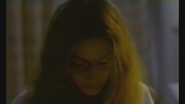 Jessica Paré - Holiday (2000)