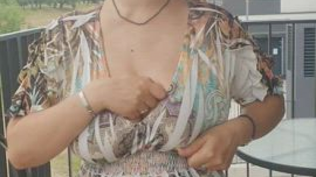 I was at a friend's apartment and decided that their neighbors should get someth