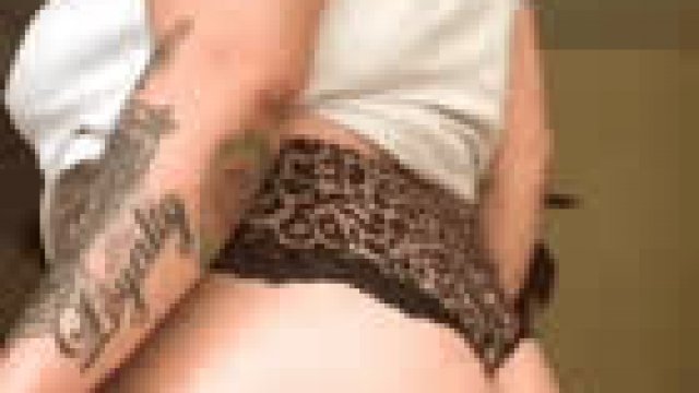 Fuck Mondays! I Just Want to Sleep and Eat Chocolate