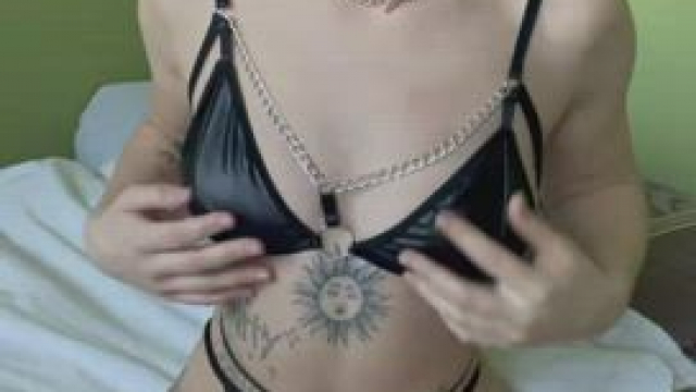 What do you call a bitch who doesn’t suck dick? You don’t… you call me instead ?