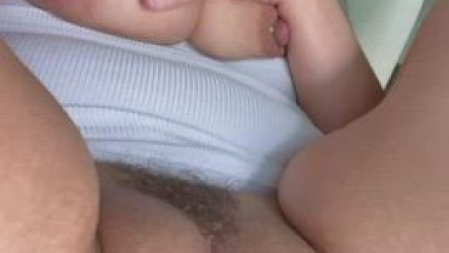 Do you wake up horny in the mornings too