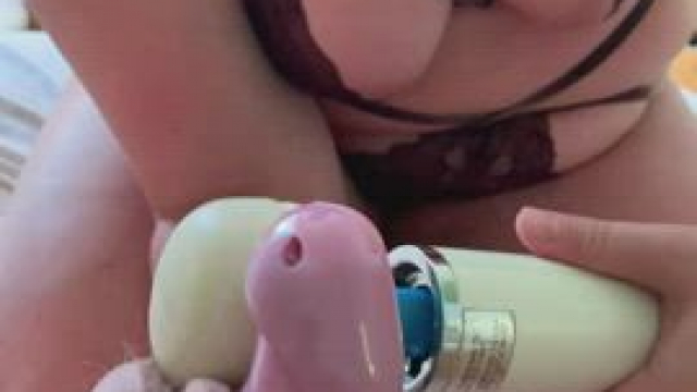 Hotwife finishing hubby off