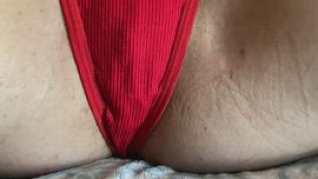 My labia are ready for you to lick...