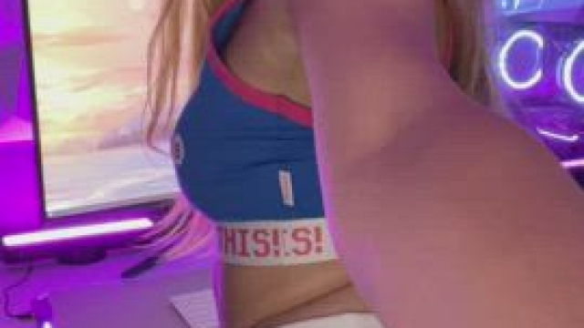 are cutie 18 y/o blonde whores ur type