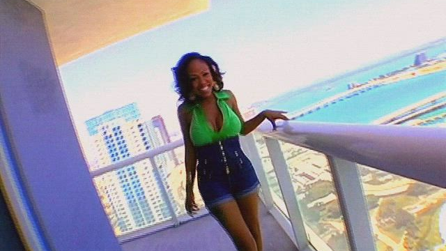 Lacey Duvalle - On the D