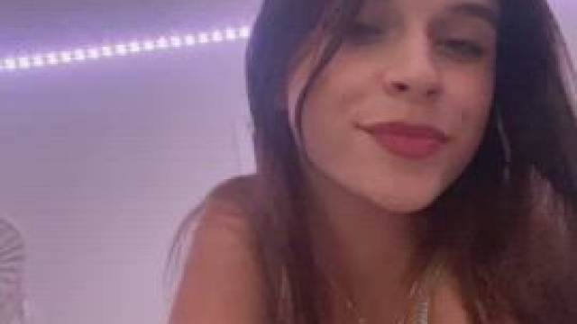 i am very horny right now do you want to come to my bed