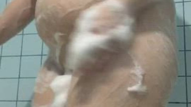 BBW Big Tits Soaping Up In Shower