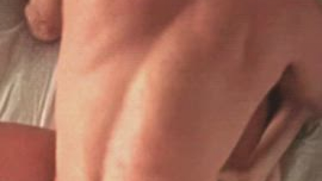 Angelina Jolie gives us a glimpse of her private plot in Original Sin (Enhanced 