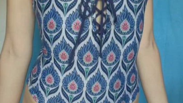 I’m a tiny girl but I also have some booty I hope you don’t mind