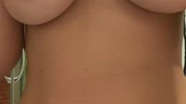 would u like to appreciate me with cum on my boobs?