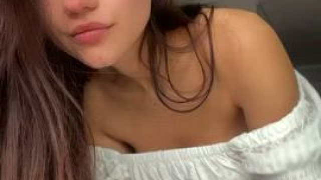 The season of dresses without panties