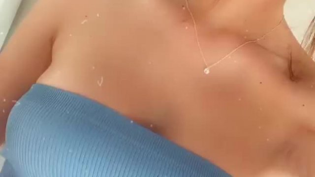 Little boobie drop for your Friday 