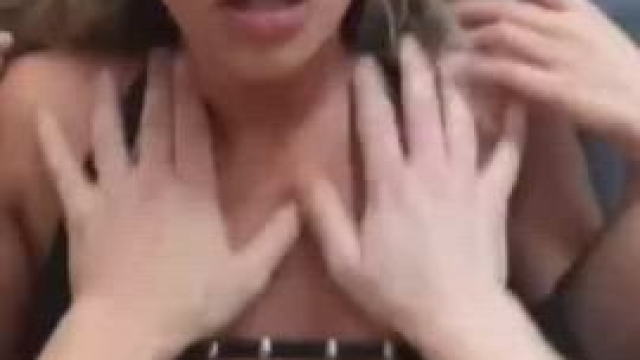 This asian girl squirted all over his dick