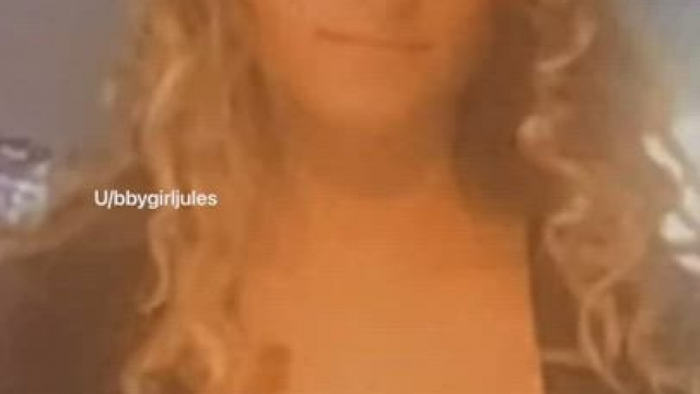 I have an important presentation rn, wish me luck ;) [gif]