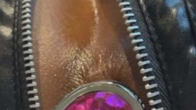 I love so much pushing this plug for you