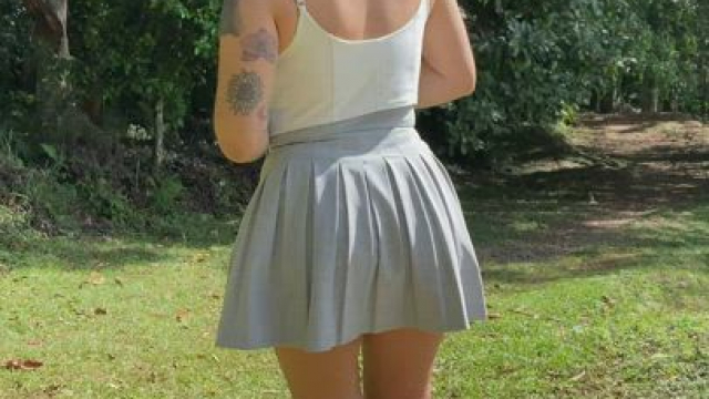 What do you mean I shouldn't wear this for trekking? is it better this way? [GIF